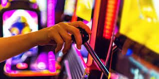 big gold VIP Card Games Cashback Myanmar MMK Baccarat Poker ကစားသူများ Reward ရရှိနေမှု